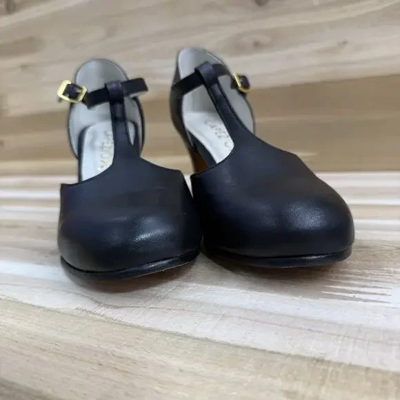 Capezio Closed Toe T-Strap Chorus Black Dance Character Shoes Women's Size 7W - Picture 8 of 13